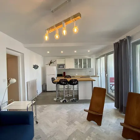 Bel Climatise Centre T2 - 4 Personnes Avec Loggia Vue Sur Appartement *