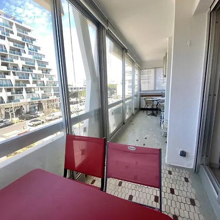 Bel Climatise Centre T2 - 4 Personnes Avec Loggia Vue Sur Appartement *